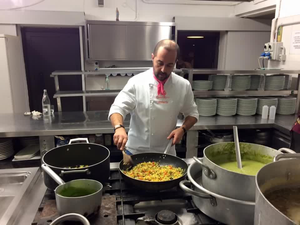 Allo Chalet del Mar lo chef Umberto Gennari presenta un intero menù a base di struzzo